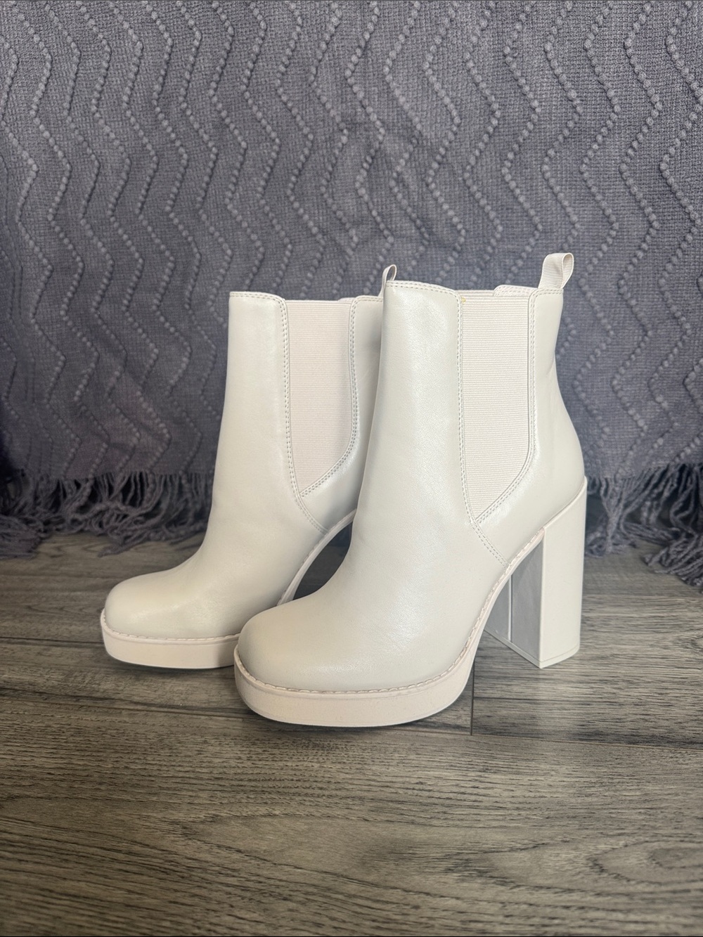 Steve Madden Triple Bone Leather Chelsea Booties